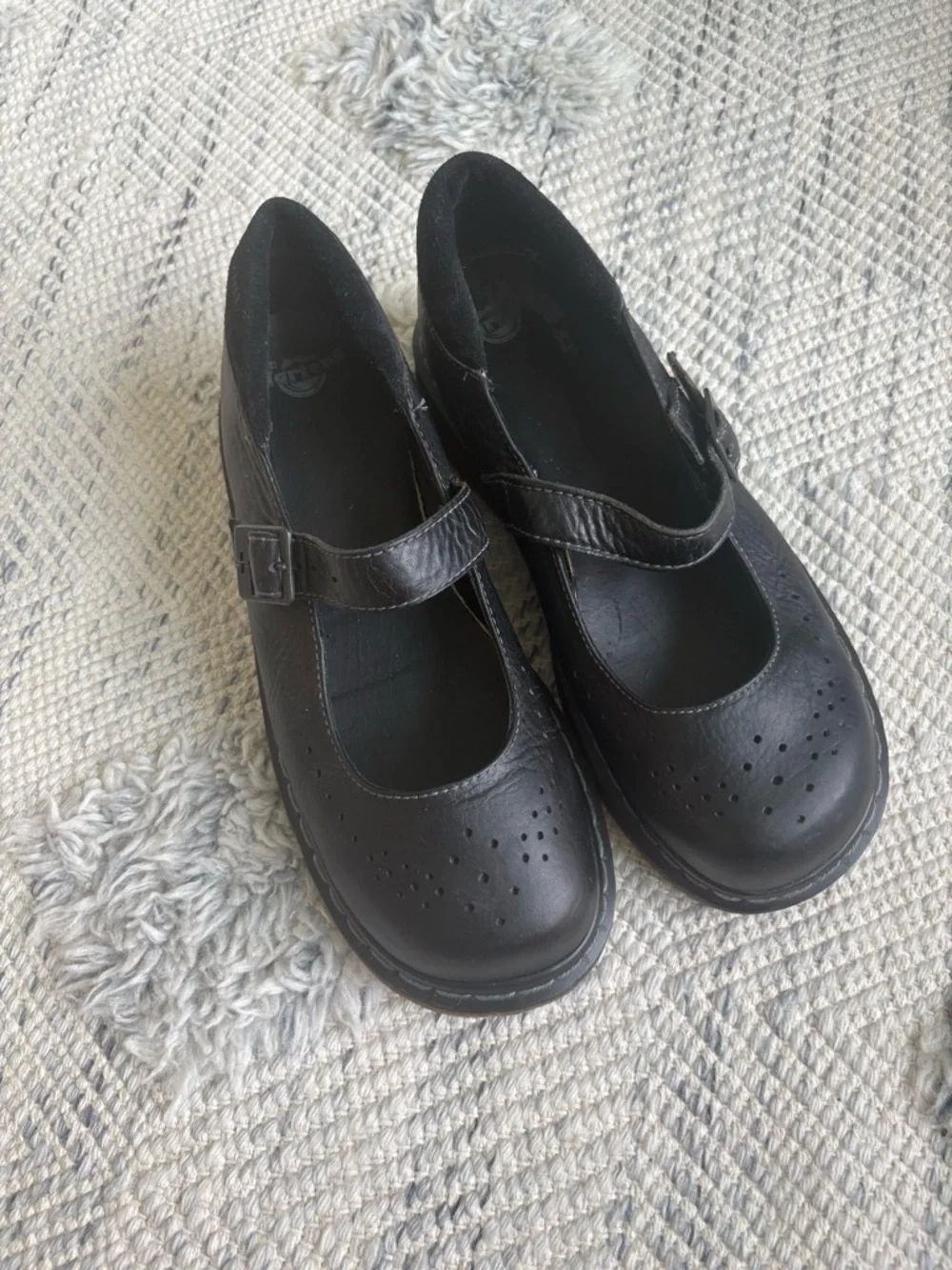 Dr Martens - Picture 4 of 8